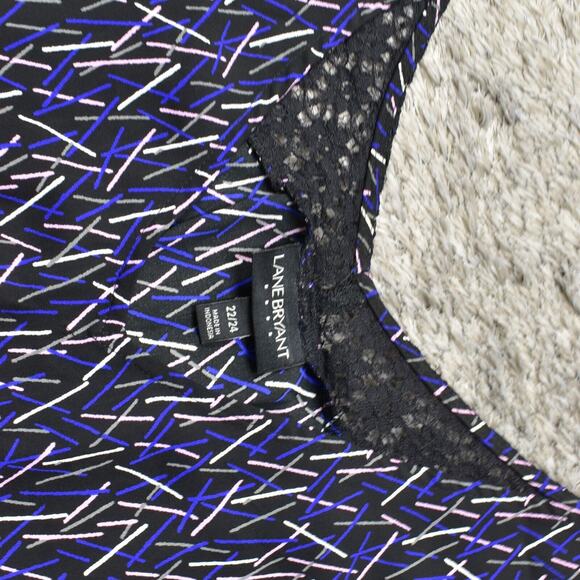 Lane Bryant Women's Plus Size 22/24 Blouse Top Short Sleeve Blue Geometric Polye - Picture 3 of 8